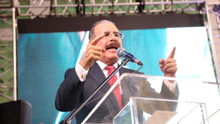 Presidente Medina advierte a leonelistas que “esperen su pela” el año que viene