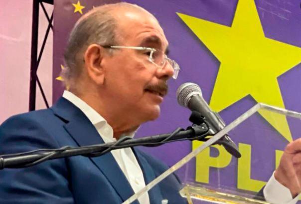 Danilo Medina aparecerá hoy en acto público del PLD en San Cristóbal