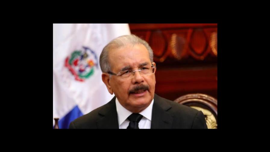 Bernardo Vega y Freddy Ángel Castro sostienen presidente Medina descuidó su imagen al final de su gestión