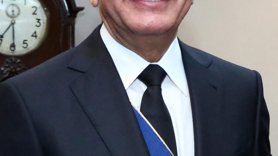 Presidente insta a los dominicanos a mantener la fe en el 2019