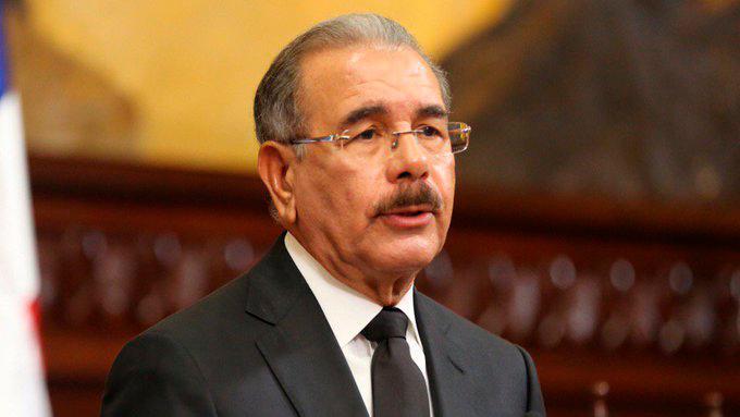 El presidente Danilo Medina se desvivía por su padre