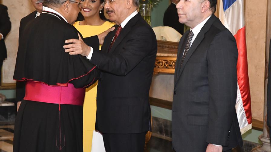 Presidente Danilo Medina recibe saludos de Año Nuevo 