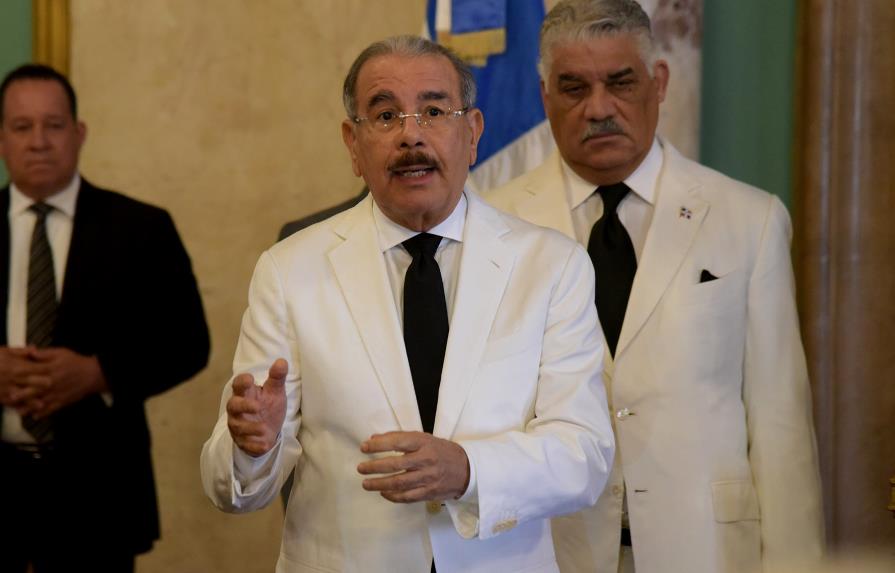 “Hay gente de cuello blanco en el narcotráfico”, afirma Danilo Medina