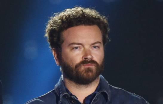 Danny Masterson será enjuciado por 3 cargos de violación