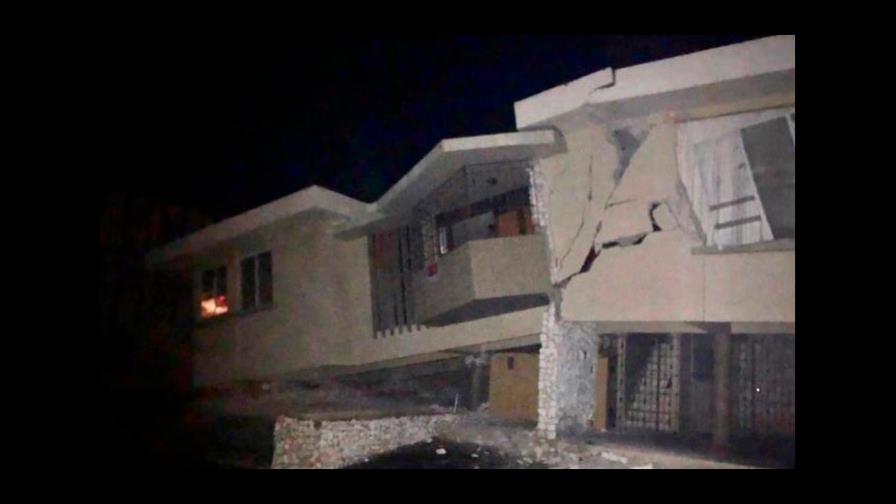 Suspenden las labores de los funcionarios en Puerto Rico por el terremoto