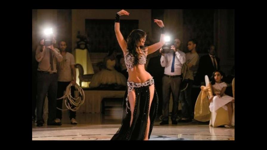 Las extranjeras, estrellas de la danza del vientre por represión a egipcias Las extranjeras, estrellas de la danza del vientre por represión a egipcias
