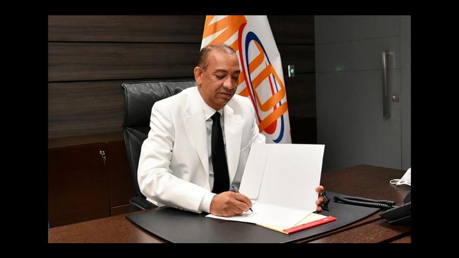 Comité de Emergencia del MOPC se declara en sesión permanente ante trayectoria de tormenta Laura