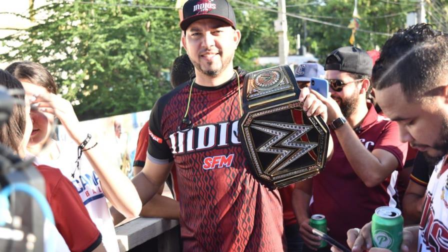 David Díaz continuará con los Indios de San Francisco