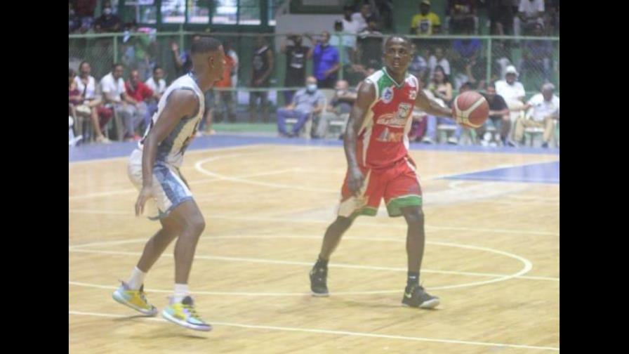 Bameso le arrebata el invicto a los Constituyentes en San Cristóbal