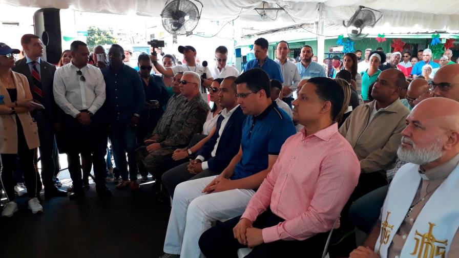 Collado plantea tregua por las  navidades