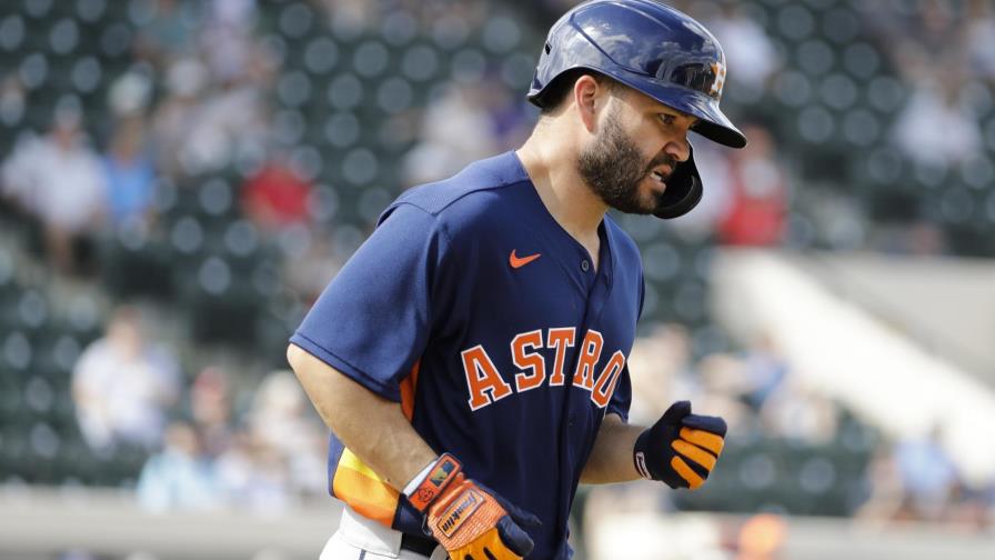 Así fue el debut de José Altuve en la pretemporada