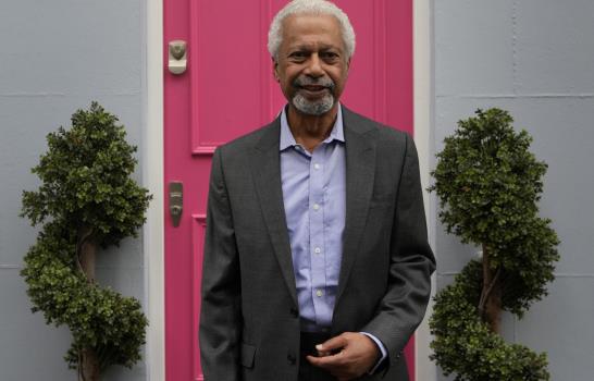 Gurnah: Gobierno británico no es compasivo con refugiados