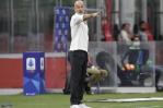 Milan extiende el contrato del entrenador Stefano Pioli Milan extiende el contrato del entrenador Stefano Pioli