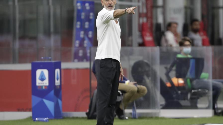 Milan extiende el contrato del entrenador Stefano Pioli