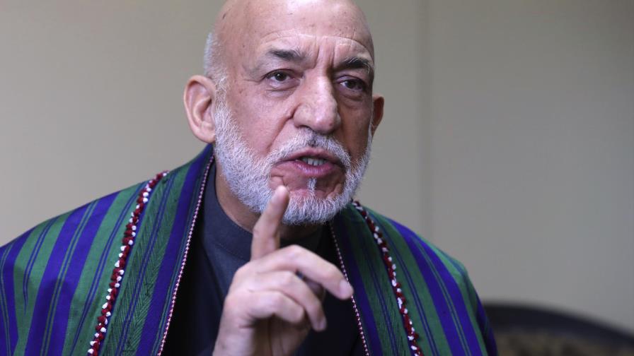 Karzai: EEUU fracasó después de 20 años en Afganistán Karzai: EEUU fracasó después de 20 años en Afganistán