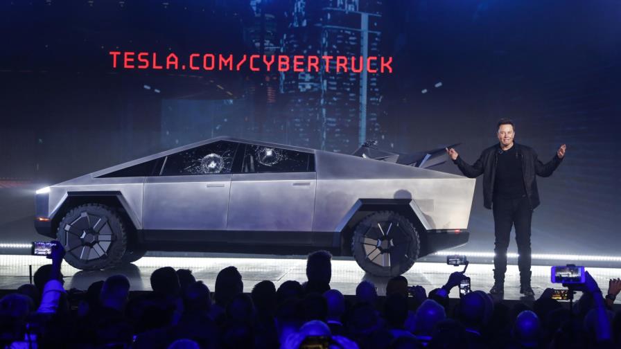 Tesla entra al mercado de las pickups, con modelo eléctrico