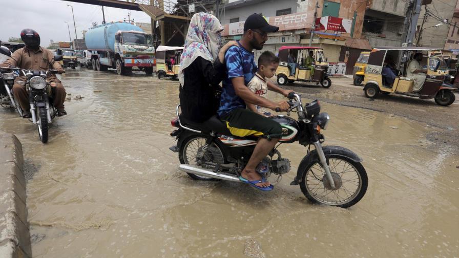Pakistán: 50 muertos en 3 días por las lluvias del monzón