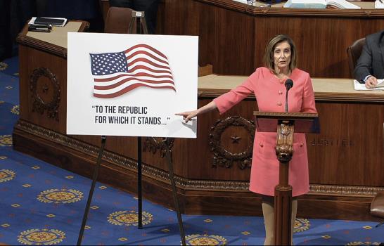 Cámara baja de EEUU remite al Senado los cargos contra Trump