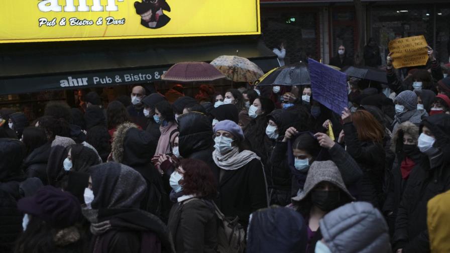 Aumentan contagios de coronavirus en Turquía