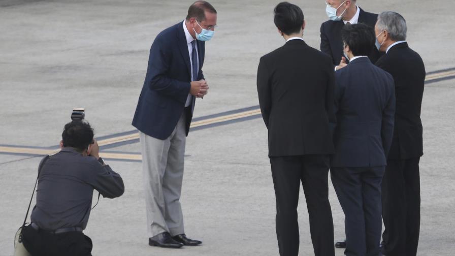 Secretario salud EEUU visita Taiwán, irritando a China