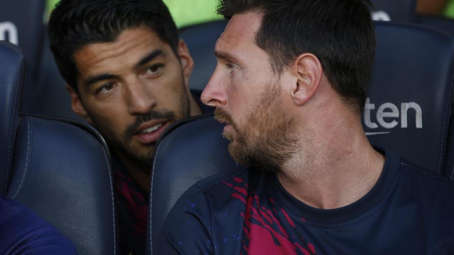 Suárez y Atlético visitan Barcelona en duelo crucial de Liga