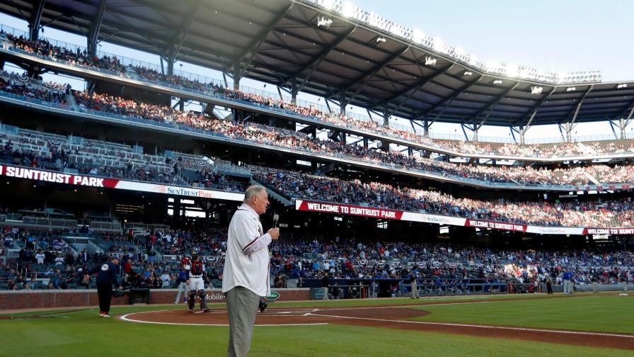 Hospitalizan a Bobby Cox, ex mánager de Bravos de Atlanta