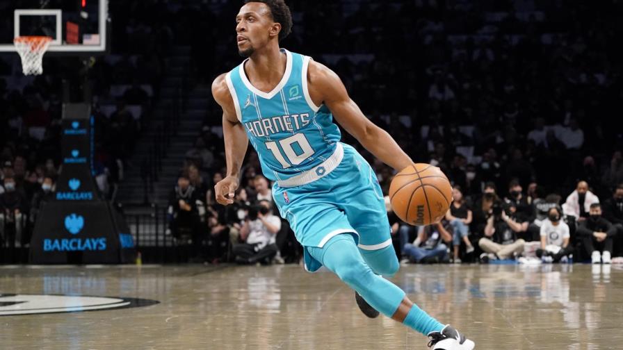 Hornets mantienen paso perfecto con triunfo sobre Nets