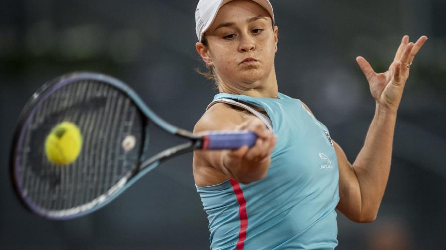 Barty y Swiatek se enfrentan en octavos en Madrid