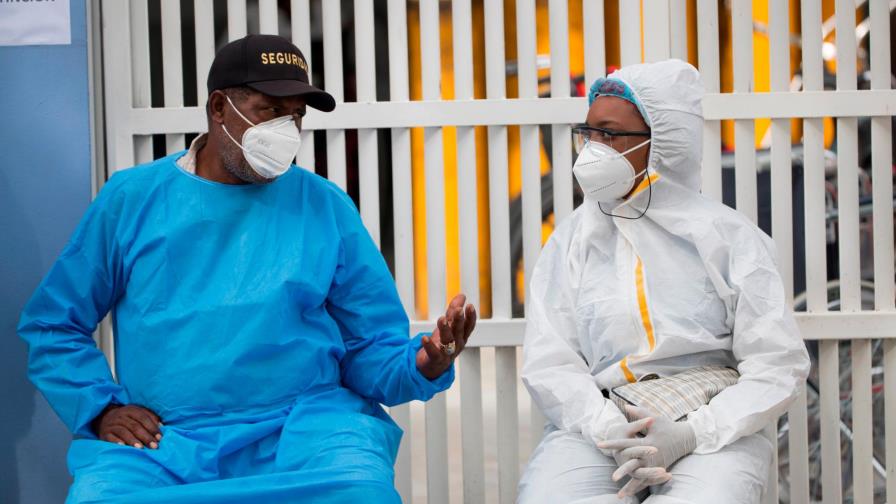 Abinader asume la Presidencia con más de 86 mil casos de COVID-19  y una gran crisis sanitaria
El nuevo mandatario anuncia un plan “a una escala sin precedentes” 