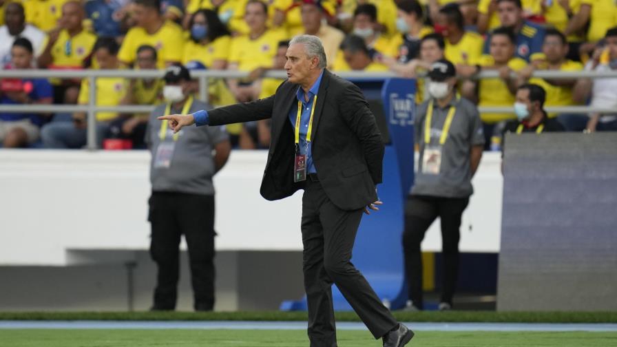 Brasil abre sus puertas al público al recibir a Uruguay