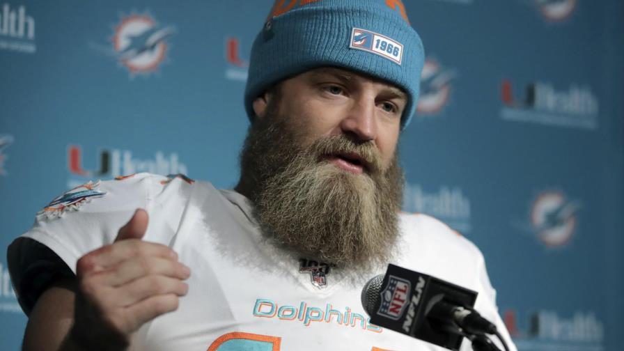 Fitzpatrick sabe que peleará por ser titular con Tagovailoa