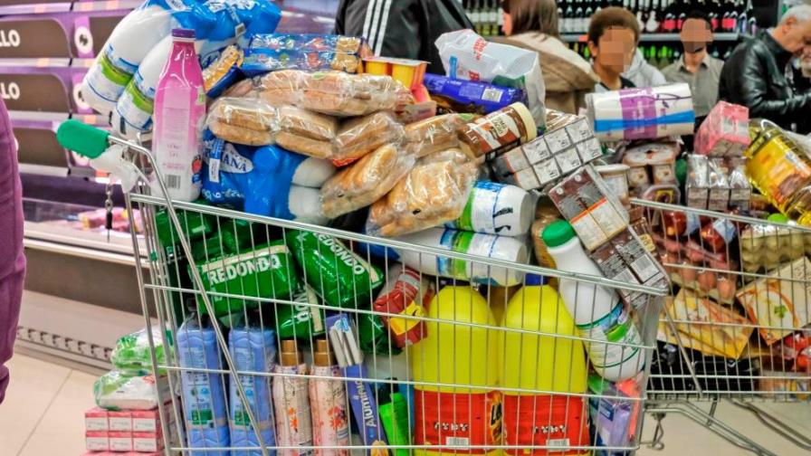 En Reino Unido ni plátanos ni papas ni papel higiénico... terror en el supermercado En Reino Unido ni plátanos ni papas ni papel higiénico... terror en el supermercado