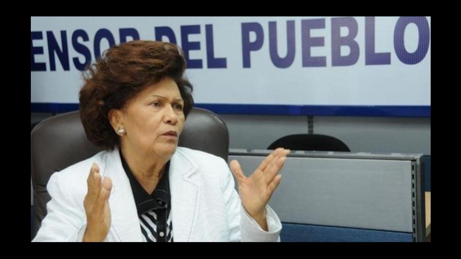 Zoila Martínez pide se inicie elección de nuevo Defensor del Pueblo