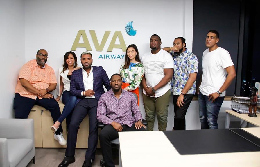 Inversionistas de Ava Airways visitan Santo Domingo para conocer los avances de cara a su lanzamiento