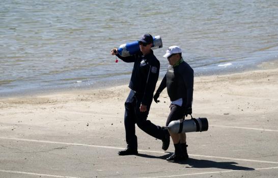 Equipos buscan a actriz Naya Rivera en lago de California