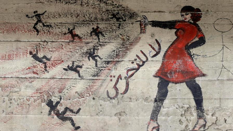 Video muestra a mujer sufriendo acoso en Egipto