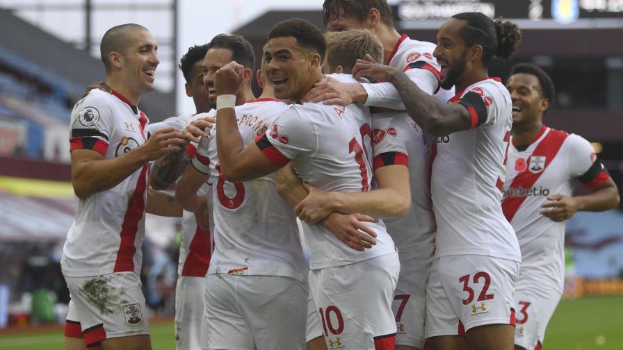 Arsenal triunfa en Old Trafford por la Premier tras 14 años