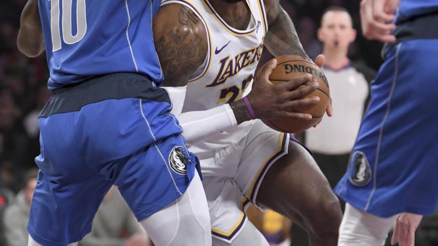 James y Davis brillan en triunfo de Lakers sobre Dallas