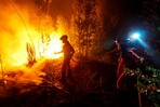 Más de 63,000 afectados en España por dos grandes incendios forestales Más de 63,000 afectados en España por dos grandes incendios forestales
