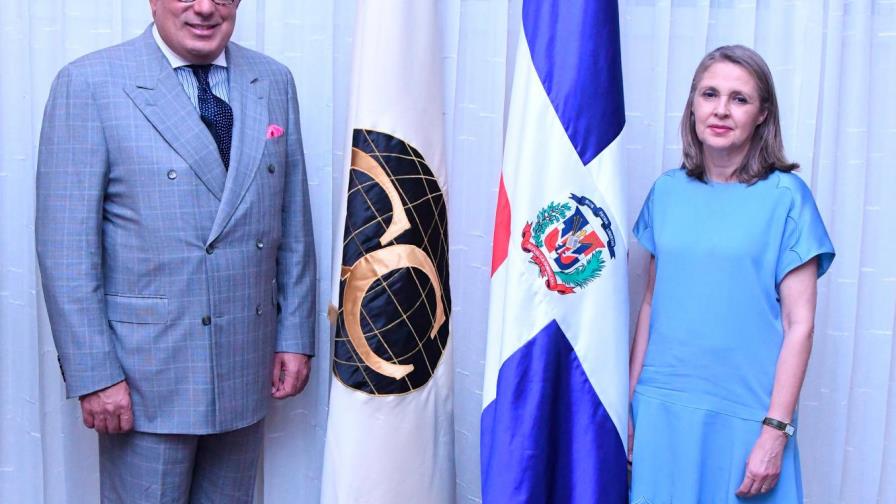 Clara Reid dirigirá Consejo Directivo del Cuerpo Consular