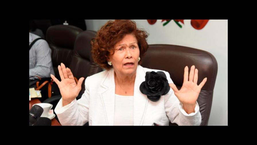 Defensora pide a la Cámara de Diputados rechazar proyecto que busca privatizar el agua Defensora pide a la Cámara de Diputados rechazar proyecto que busca privatizar el agua