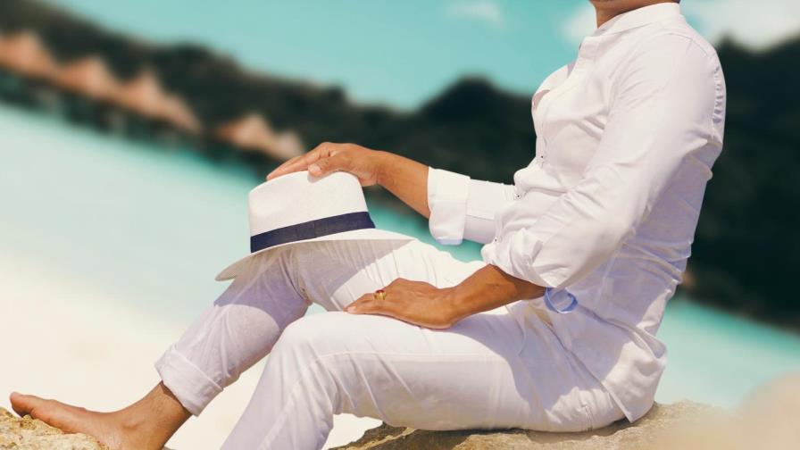 Deivi Cruz lanza su primera producción musical “Hecho a mi medida” Deivi Cruz lanza su primera producción musical “Hecho a mi medida”