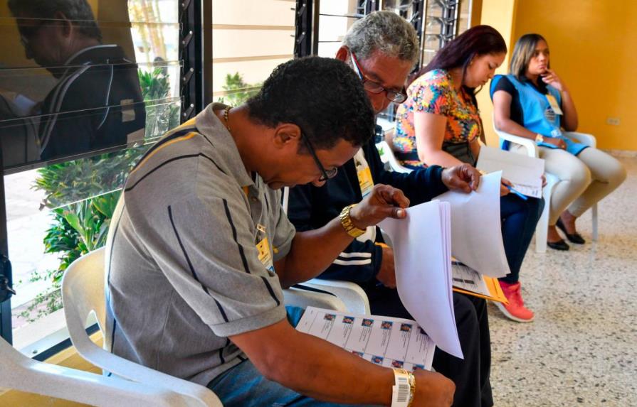 Votaciones masivas en San Juan de la Maguana