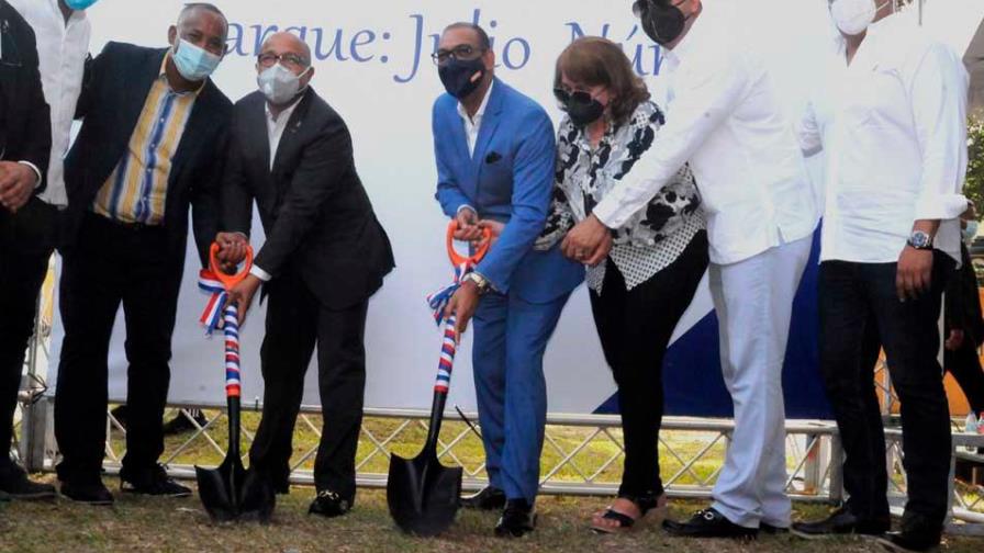 Obras Públicas invertirá más de RD$200 millones para reconstrucción de las calles de Los Jardines del Norte Obras Públicas invertirá más de RD$200 millones para reconstrucción de las calles de Los Jardines del Norte