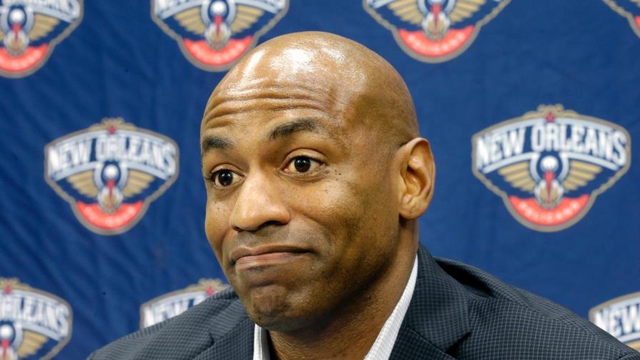 Pelicans despiden a su gerente tras fiasco por Anthony Davis