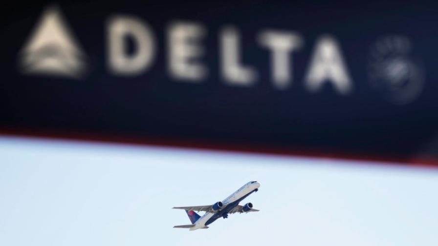 Delta retira de su flota el Boeing 777 para reducir pérdida diaria efectivo