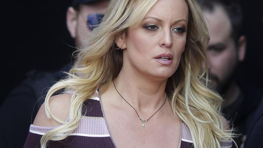 Juez ordena a la actriz porno Stormy Daniels pagar 293.000 dólares a Trump