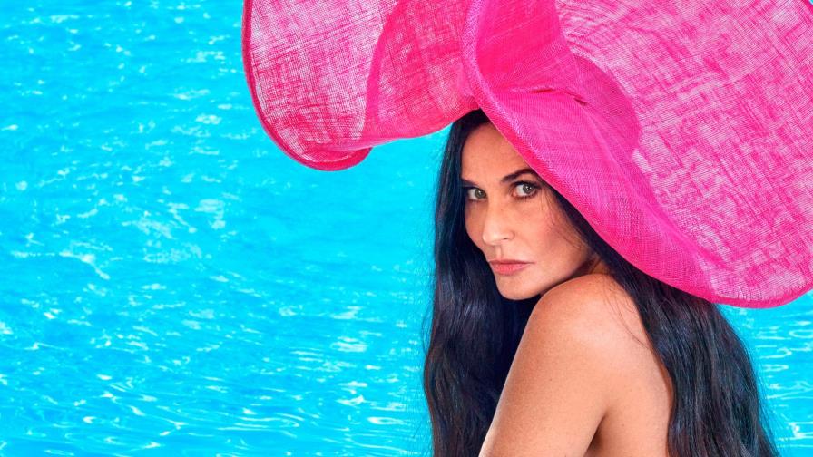 Demi Moore sorprende con desnudo a sus 56 años