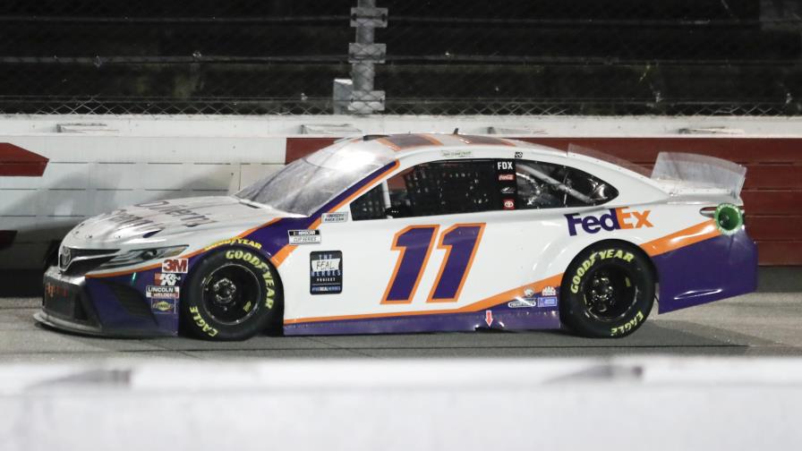 Hamlin gana carrera de NASCAR abreviada por lluvia Hamlin gana carrera de NASCAR abreviada por lluvia