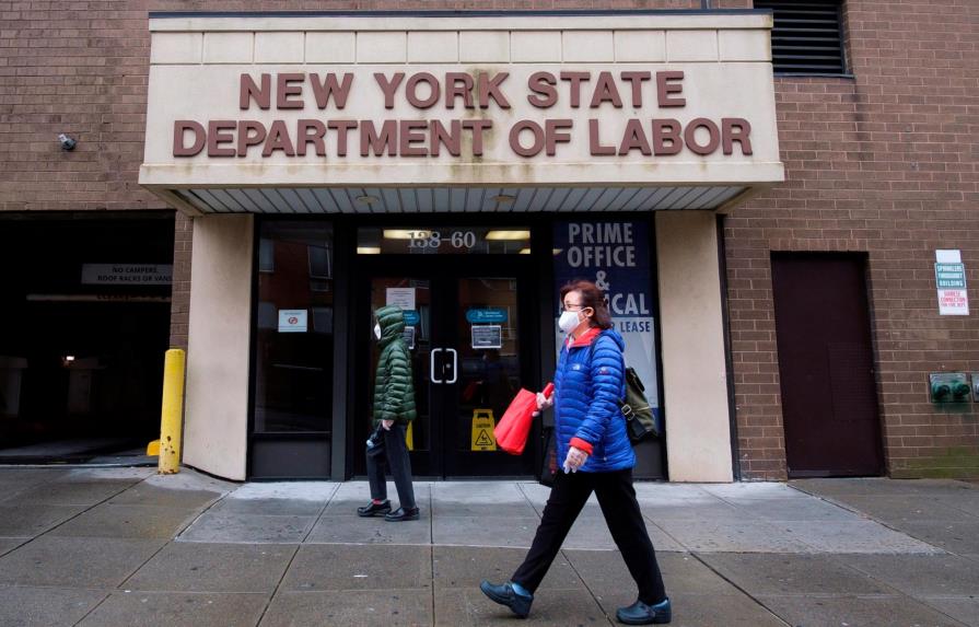 Más de 1,3 millones solicitan subsidio por desempleo en EEUU la semana pasada